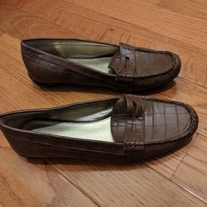Chaps Brown Leather Loafers